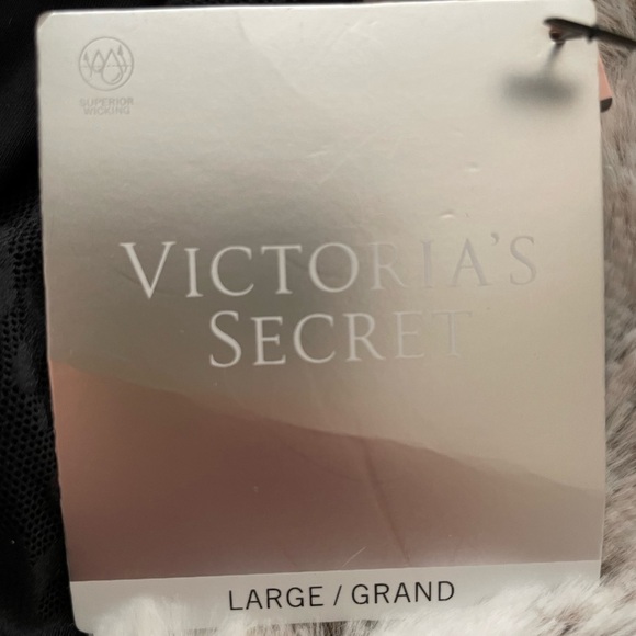 Victoria Secret Sport Bra Leopard Workout Top VS Performance Tank VS Sport Bra💕 - Picture 7 of 16